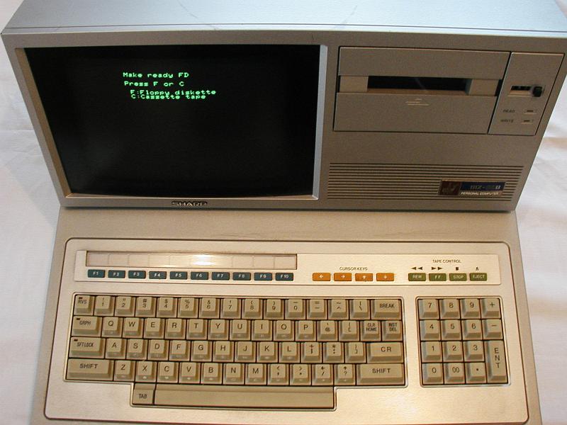 Sharp MZ 80 B (3).JPG